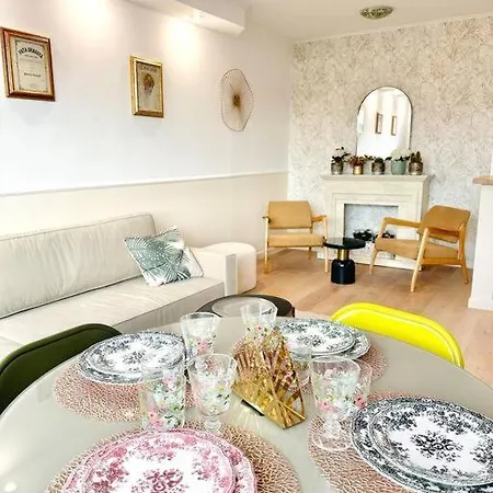 Serendipity I Sala Palatului Апартаменты *