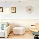 Serendipity I Sala Palatului Apartman